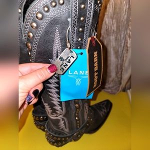 Gorgeous Lane Turquoise Studded Cowboy Boots